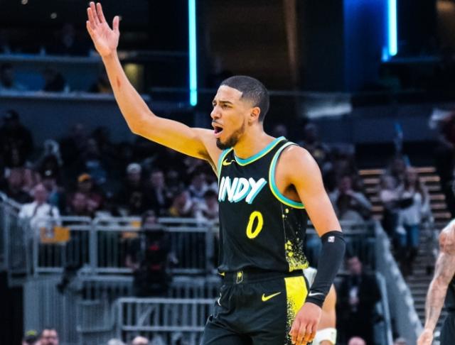 天博体育-支付宝到账85万！步行者的穷小子们为真金白银拼了