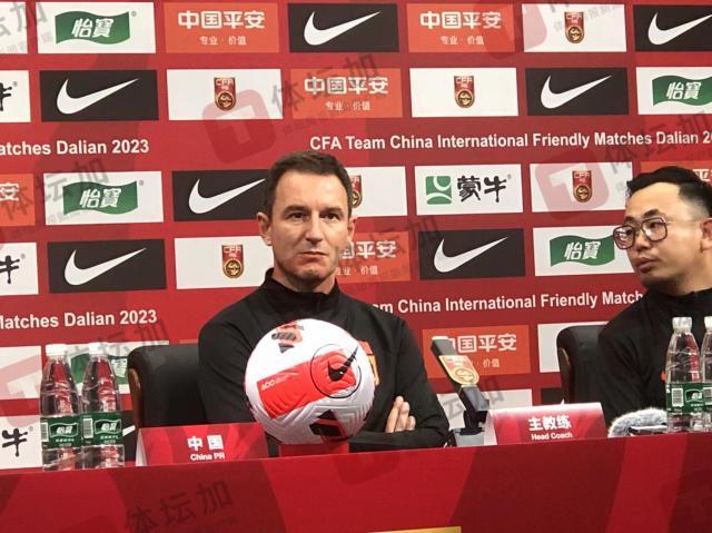 扬科维奇：调整战术花费过多时间 需要保持稳定性