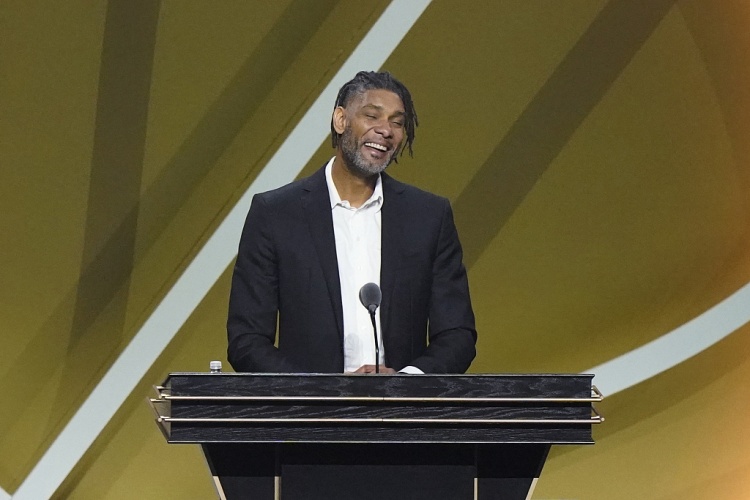 天博app-铁林：人们认为邓肯沉默寡言但并非如此 他只是在媒体面前话少